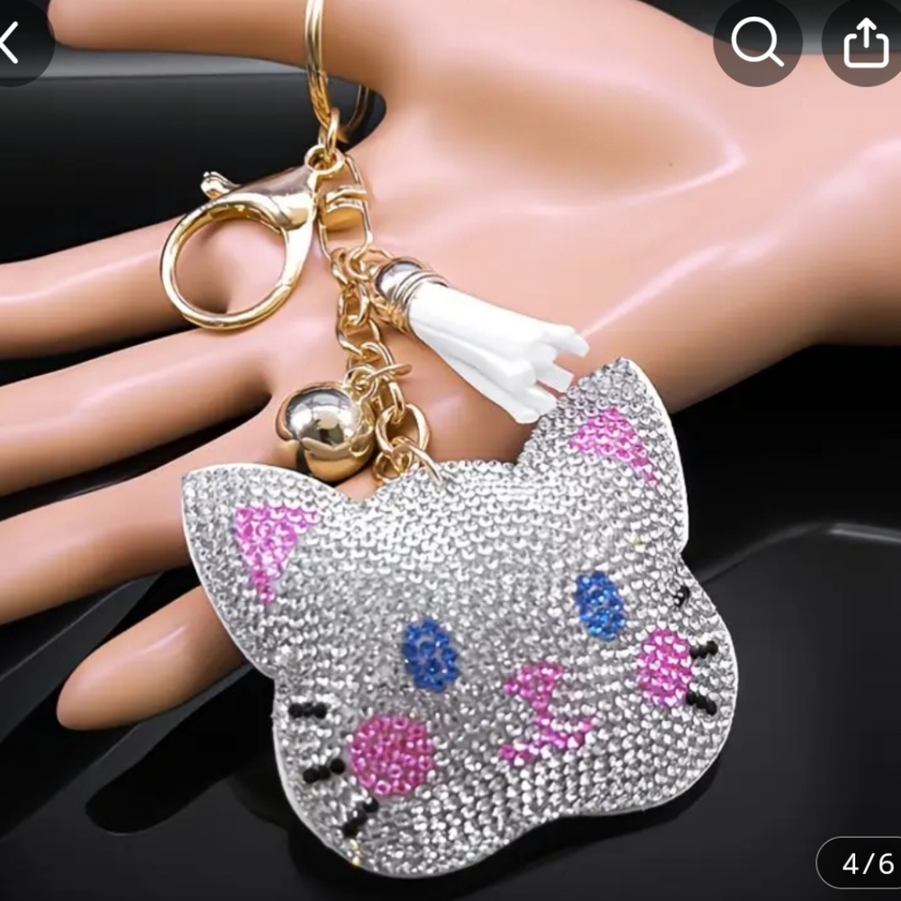🆕️🐱 WHITE RHINESTONE CAT FACE BAG CHARM & KEY CHAIN🐱 - Picture 7 of 12